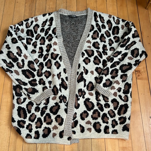 Cheetah print cardigan - Picture 1 of 2